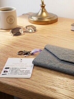 Classy Magnetic Packable Folding Sunglasses Case In Gray